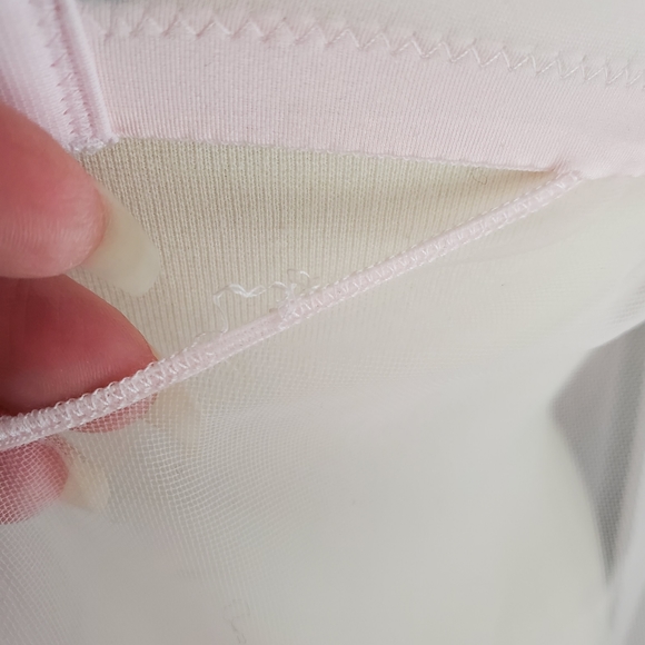 Victoria's Secret Chemise - Picture 8 of 11